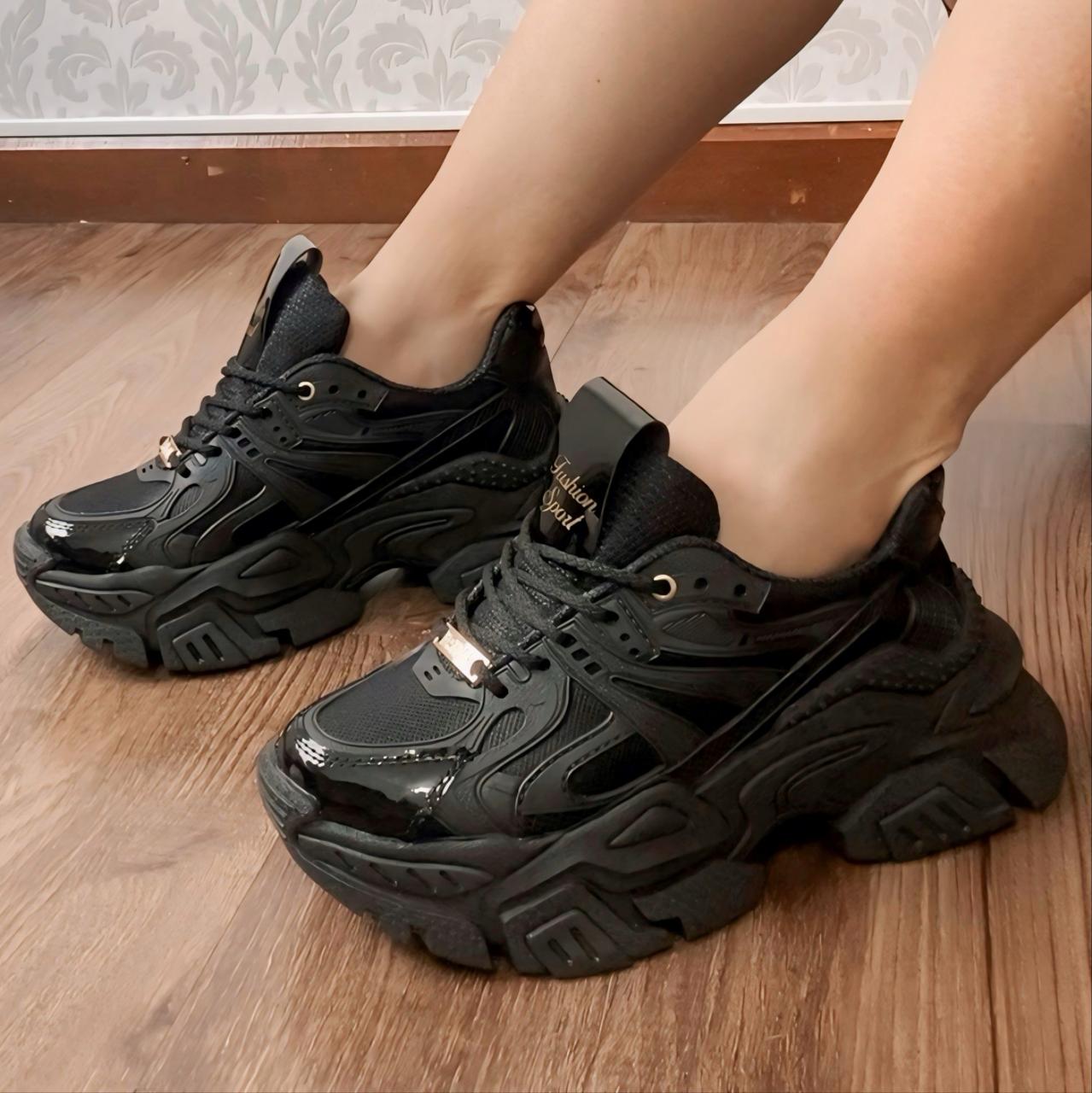 Zapatillas De Lujo para mujer – Tendencias en Colombia – Compra Ahora en Click Boom Shop